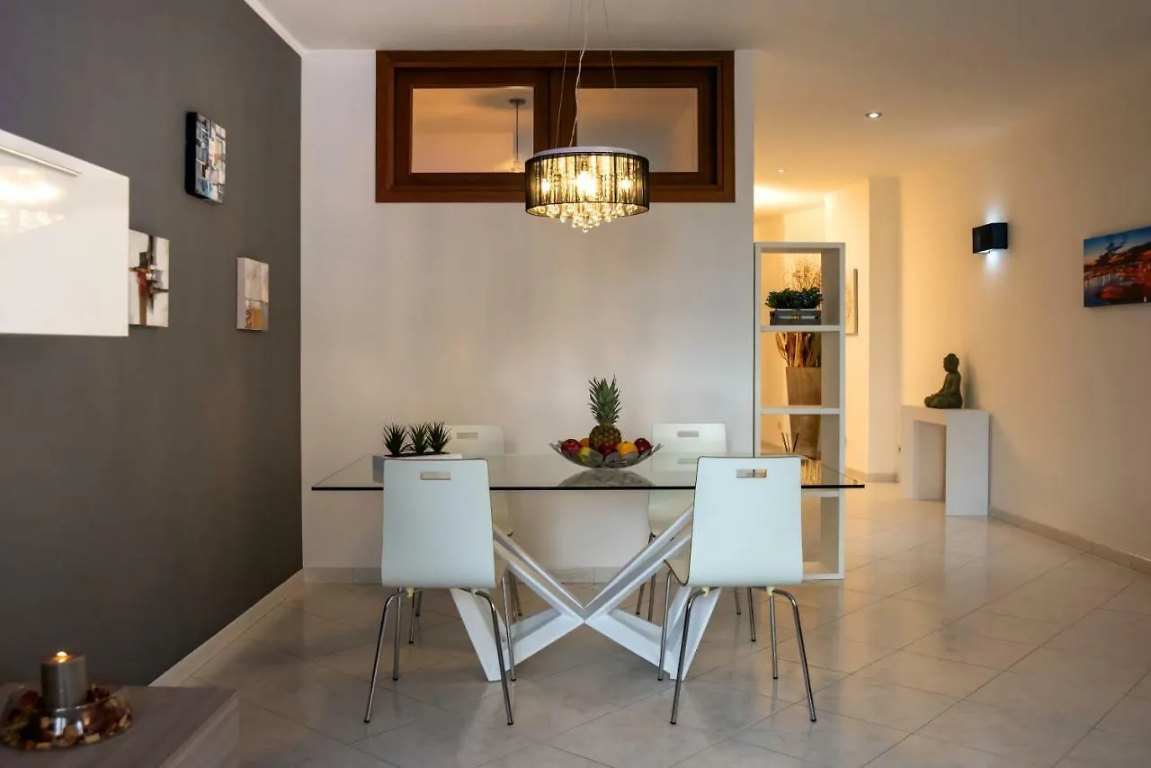Appartement La Casa Nel Corso à Cagliari Italie